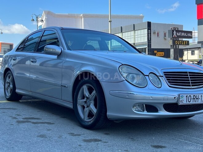 Mercedes E 240 2003, 234,000 km - 2.6 l - Bakı