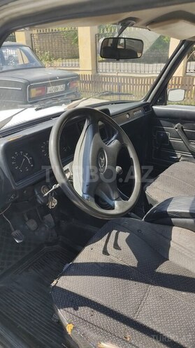 LADA (VAZ) 2107 2001, 256,000 km - 1.6 l - Quba
