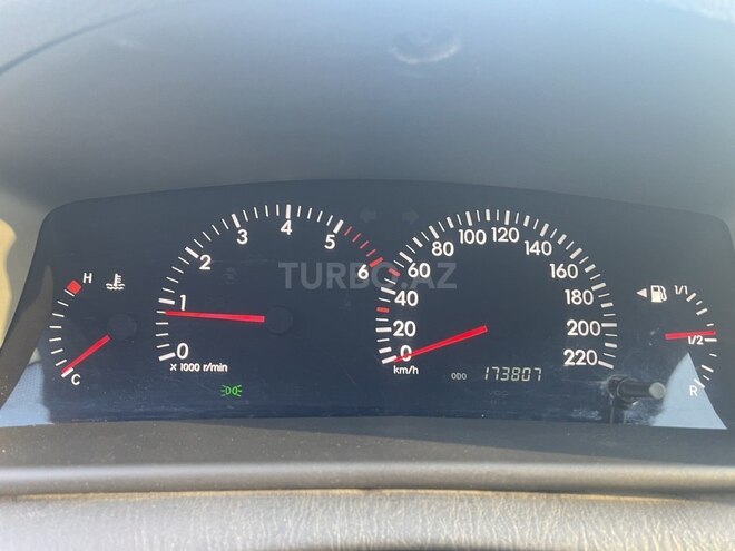 Toyota Corolla 2006, 173,000 km - 1.4 l - Bakı