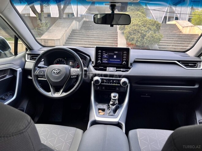 Toyota RAV4 2019, 36,000 km - 2.0 л - Bakı