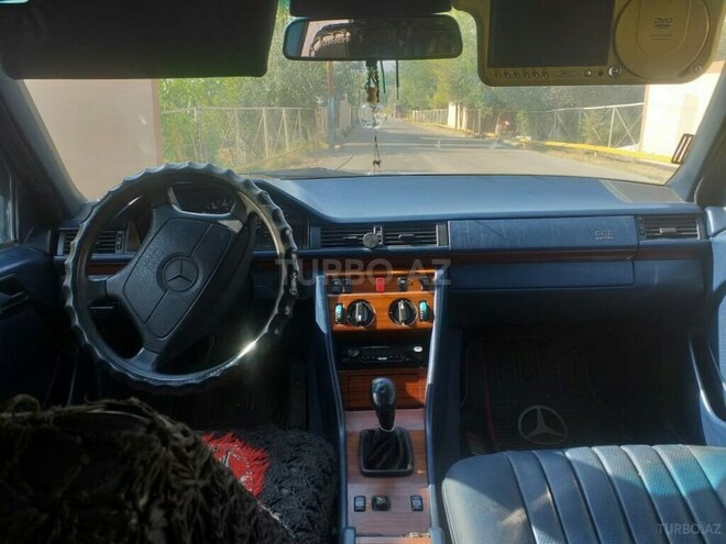 Mercedes E 200 1994, 600,000 km - 2.0 l - Naxçıvan