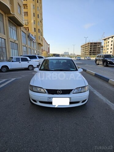Opel Vectra 1999, 389,678 km - 1.8 l - Sumqayıt