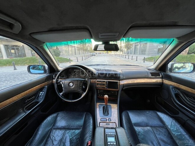 BMW 735 1998, 240,000 km - 3.5 l - Bakı