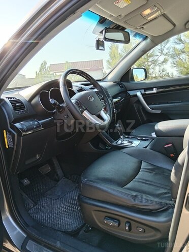 Kia Sorento 2011, 175,000 km - 2.0 l - Bakı