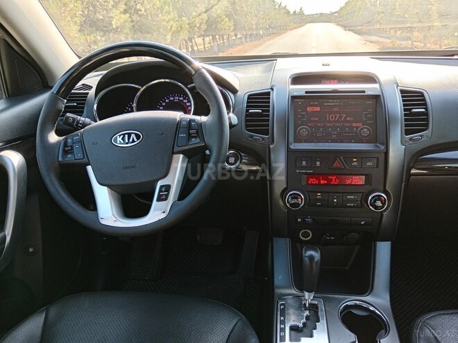 Kia Sorento 2011, 175,000 km - 2.0 l - Bakı