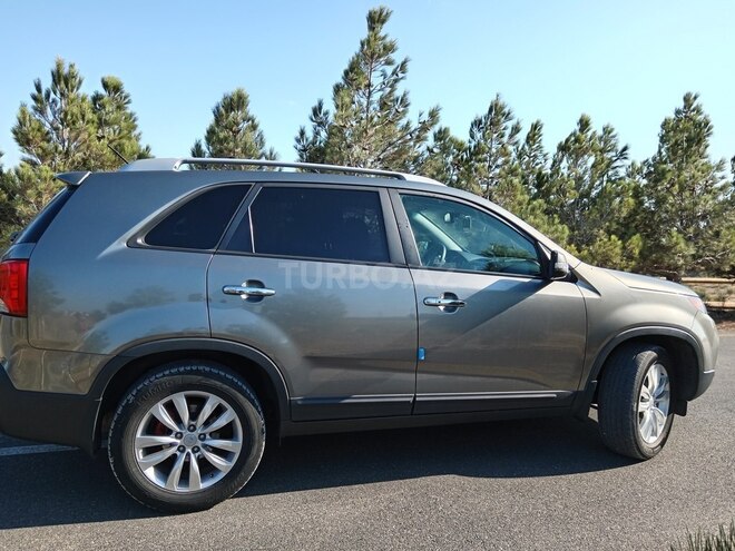 Kia Sorento 2011, 175,000 km - 2.0 l - Bakı