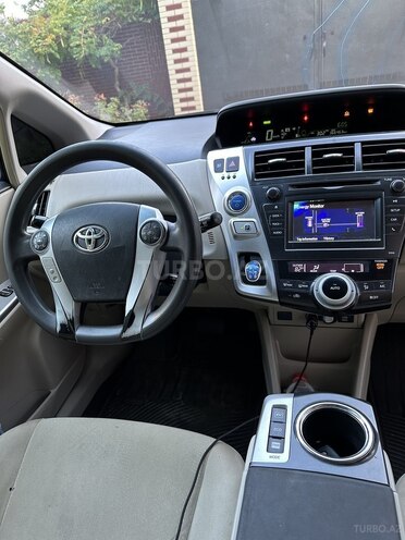 Toyota Prius V 2012, 579,364 km - 1.8 l - Bakı