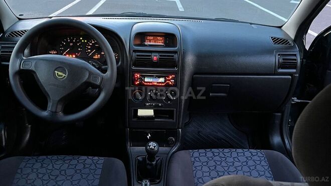 Opel Astra 2000, 285,000 km - 1.6 l - Sumqayıt