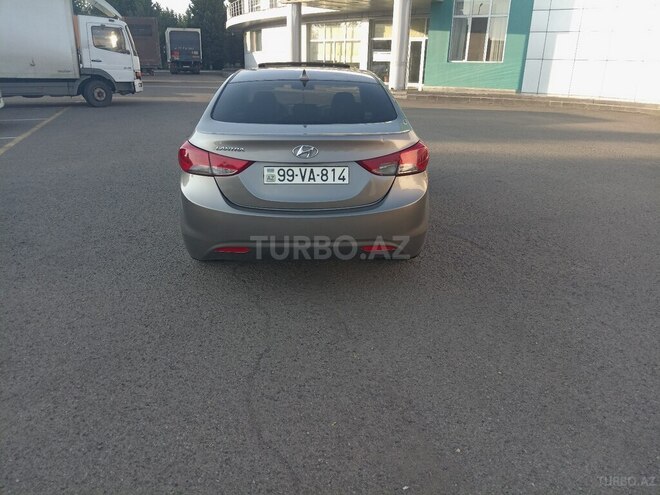 Hyundai Elantra 2010, 217,442 km - 1.8 l - Qazax