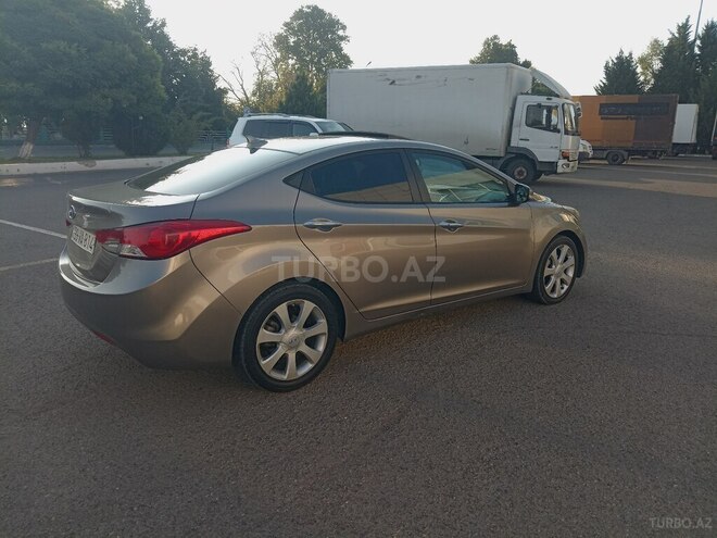 Hyundai Elantra 2010, 217,442 km - 1.8 l - Qazax