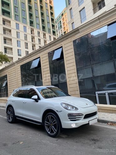Porsche Cayenne 2012, 111,001 km - 3.6 l - Bakı