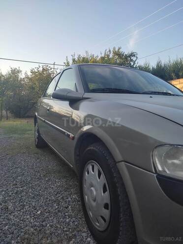 Opel Vectra 1996, 437,000 km - 1.8 l - Tərtər