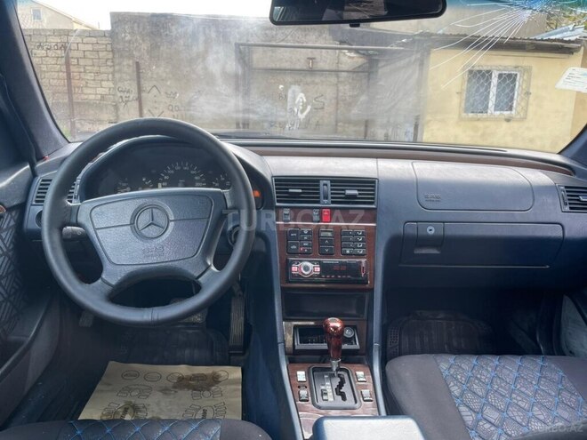 Mercedes C 220 1994, 250,000 km - 2.2 l - Bakı