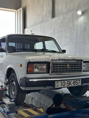 LADA (VAZ) 2107 2006, 88,000 km - 1.6 л - Bakı