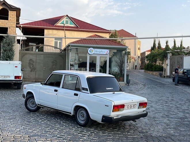 LADA (VAZ) 2107 2006, 88,000 km - 1.6 л - Bakı