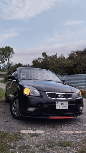 Kia Rio 2010, 456,000 km - 1.6 л - Oğuz