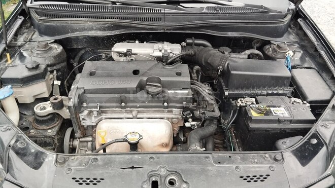 Kia Rio 2010, 456,000 km - 1.6 л - Oğuz