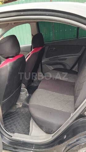 Kia Rio 2010, 456,000 km - 1.6 л - Oğuz