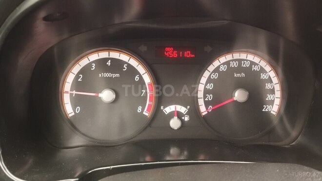 Kia Rio 2010, 456,000 km - 1.6 л - Oğuz