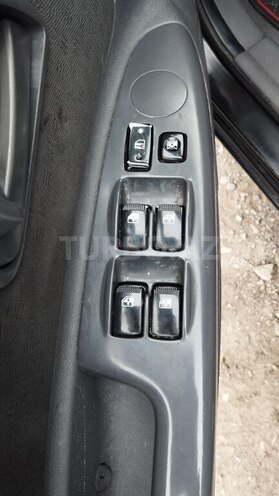 Kia Rio 2010, 456,000 km - 1.6 л - Oğuz