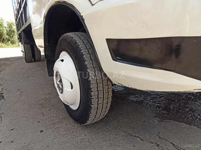 GAZ 32212 2006, 125,400 km - 2.4 л - Sabirabad
