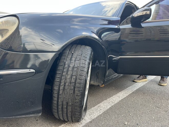 Mercedes E 220 2003, 586,000 km - 2.2 l - Bakı