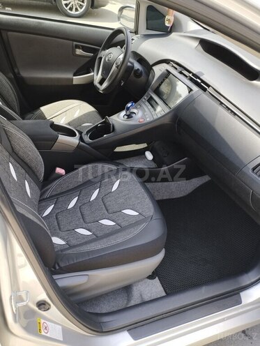 Toyota Prius 2013, 175,000 km - 1.8 l - Bakı