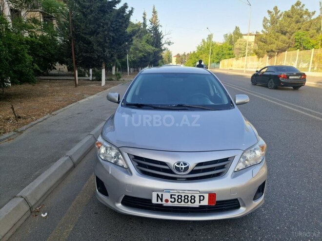 Toyota Corolla 2010, 178,600 km - 1.4 l - Bakı