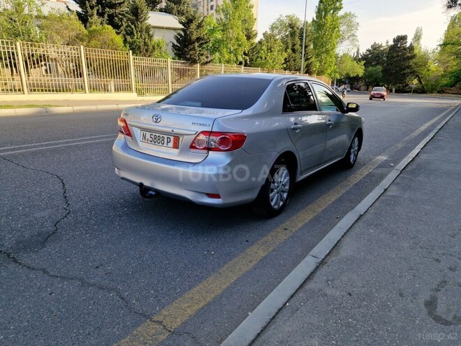 Toyota Corolla 2010, 178,600 km - 1.4 l - Bakı