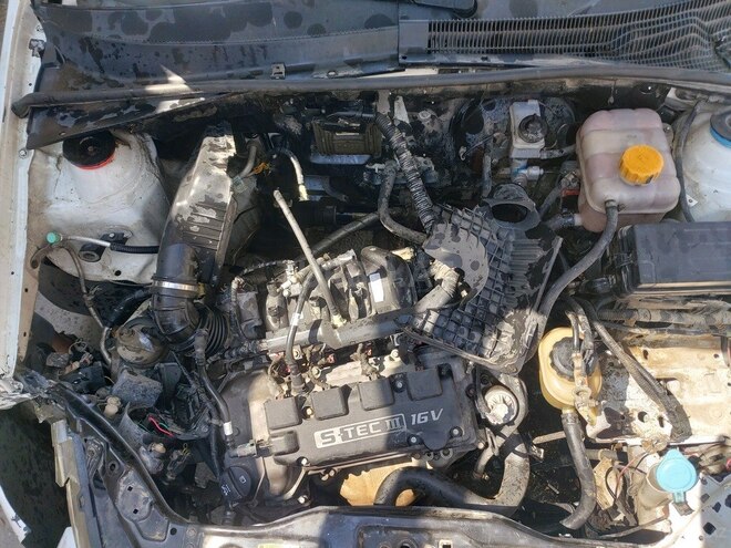 Daewoo Gentra 2014, 300,000 km - 1.5 l - Bakı