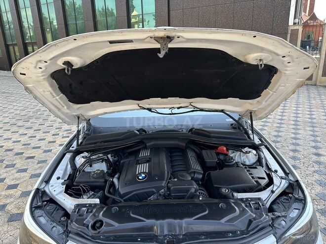 BMW 530 2007, 290,000 km - 3.0 l - Gəncə