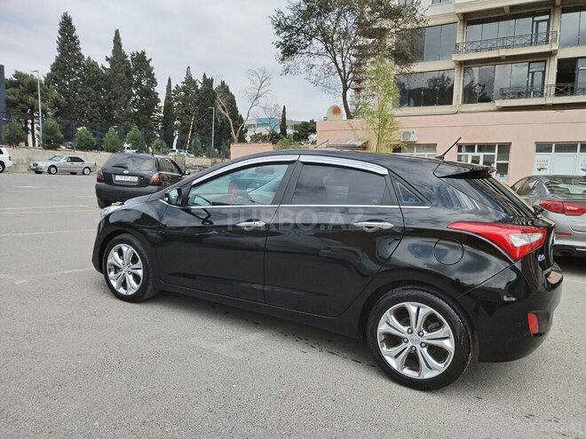 Hyundai i30 2013, 284,000 km - 1.6 l - Bakı