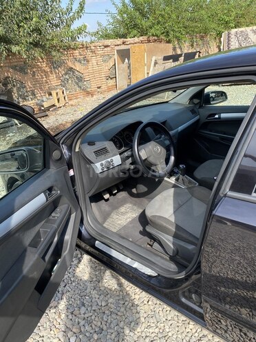 Opel Astra 2007, 230,000 km - 1.4 l - Bakı