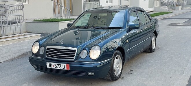 Mercedes E 230 1996, 358,079 km - 2.3 l - Bakı