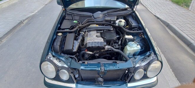 Mercedes E 230 1996, 358,079 km - 2.3 l - Bakı