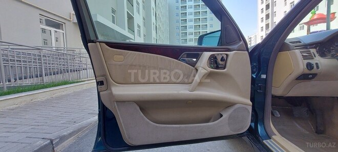 Mercedes E 230 1996, 358,079 km - 2.3 l - Bakı