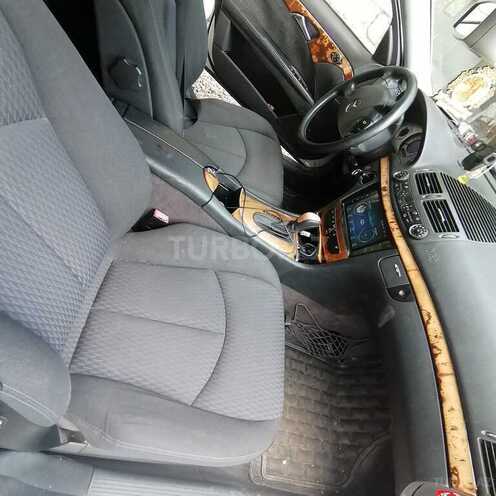 Mercedes E 240 2002, 220,000 km - 2.6 l - Bakı