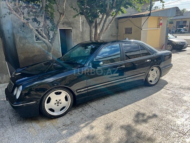 Mercedes E 320 2000, 318,500 km - 3.2 l - Bakı