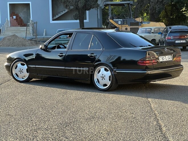 Mercedes E 320 2000, 318,500 km - 3.2 l - Bakı