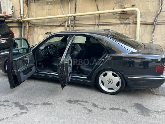 Mercedes E 320 2000, 318,500 km - 3.2 l - Bakı