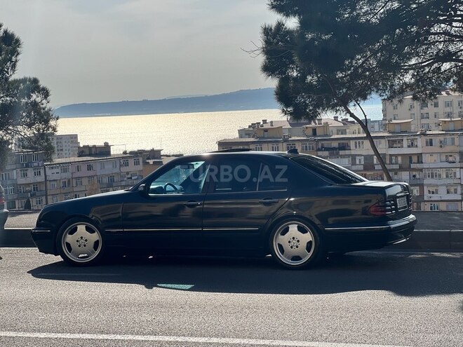 Mercedes E 320 2000, 318,500 km - 3.2 l - Bakı