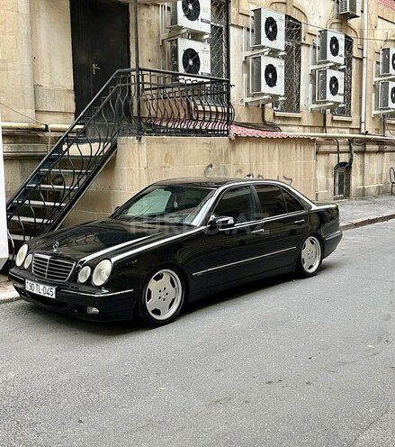 Mercedes E 320 2000, 318,500 km - 3.2 l - Bakı