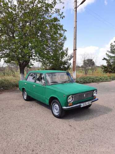 LADA (VAZ) 21011 1976, 68,523 km - 1.6 l - Salyan