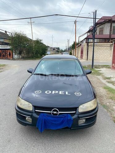 Opel Omega 1985, 198,000 km - 2.0 l - Bakı