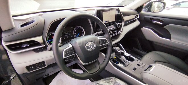 Toyota Highlander 2022, 0 km - 2.5 l - Bakı