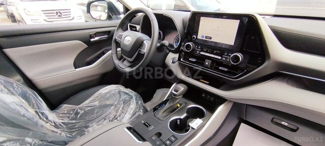 Toyota Highlander 2022, 0 km - 2.5 l - Bakı