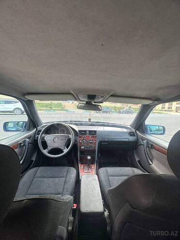 Mercedes C 220 1999, 430,000 km - 2.2 л - Sumqayıt
