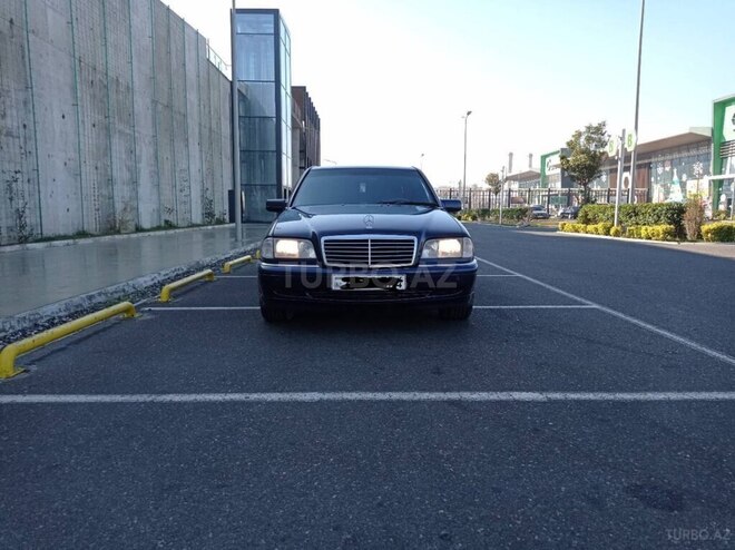 Mercedes C 220 1997, 218,321 km - 2.2 l - Bakı
