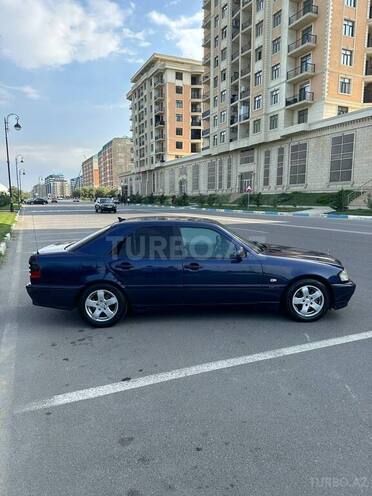 Mercedes C 220 1999, 430,000 km - 2.2 л - Sumqayıt
