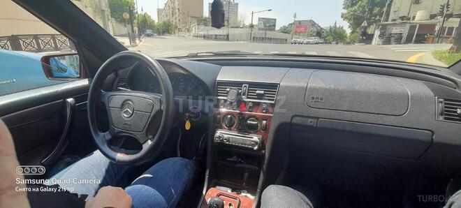 Mercedes C 180 1999, 270,000 km - 1.8 l - Bakı